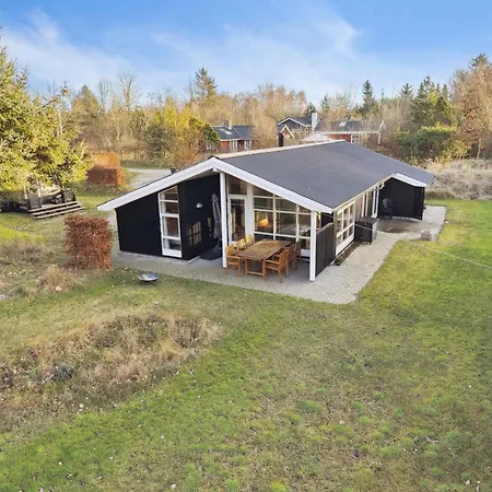 Cozy Summer House In North Jutland *