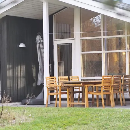 בית נופש Cozy Summer House In North Jutland